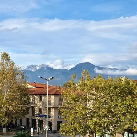 Sul Molo - Fra Mare E Toscana Appartement Viareggio