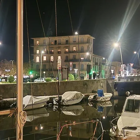 Sul Molo - Fra Mare E Toscana * Viareggio